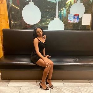 Meet your Posher, Shanata